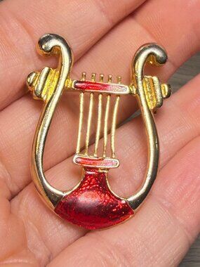 Harp Brooch Gold Tone Red Enamel Lyre Music Pin 1.5”
